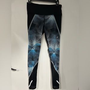 Champion Vapor Leggings. Black/blue. Medium